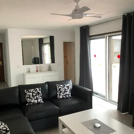 Апартаменты Sunset Bay 15 - Two Bed Адехе